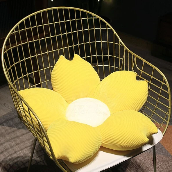 Avrupa Tarzı Petal Peluş Koltuk Minderi - Kırmızı 55cm - 6