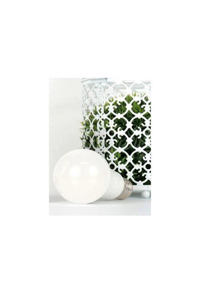 Philips (8W) 60W  Led Ampul Beyaz 6500K E27 (3 Adet) Tasarruflu Led Lamba - 5