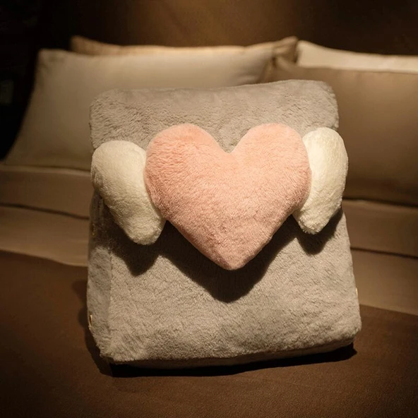 Üçgen Peluş Yastık - Mavi Roket - 45x20x42cm - Resim 5