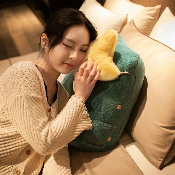 Üçgen Peluş Yastık - Mavi Roket - 45x20x42cm - Resim 7