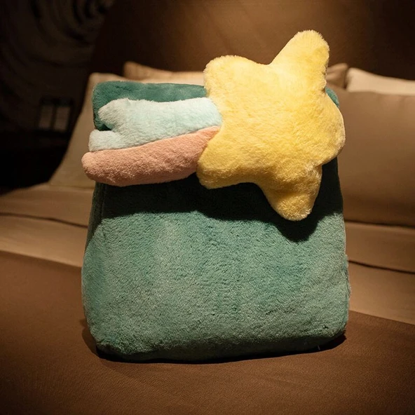 Üçgen Peluş Yastık - Mavi Roket - 45x20x42cm - Resim 3