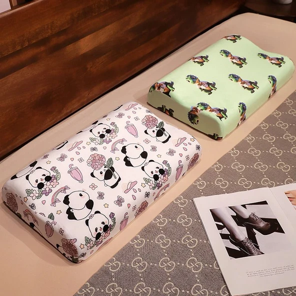 Çift Taraflı Baskılı Panda Desenli Hafızalı Köpük Yastık - 30x50cm - 4