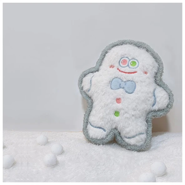 Noel Peluş Yastık - Beyaz Zencefilli Kurabiye Adam Büyük 39*33cm - 11