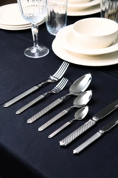 Lugga Linda Sade Çatal Kaşık Bıçak Takımı 12 Kişilik 84 Parça