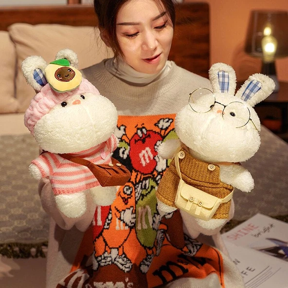 35cm Peluş Tavşan Bebek - Yeşil Elbiseli, Gözlüklü, Çilek Çantalı - 8