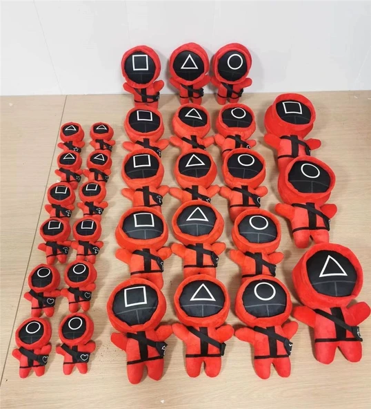 Squid Game Peluş Oyuncak Bebek - Üçgen İşlemeli 30cm - 8