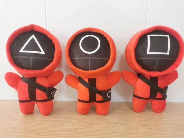 Squid Game Peluş Oyuncak Bebek - Üçgen İşlemeli 30cm - 6