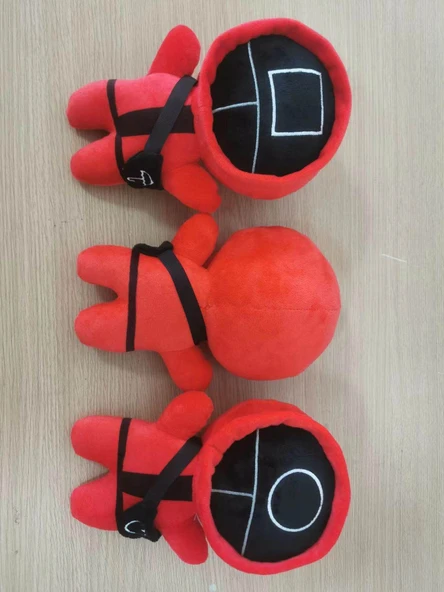 Squid Game Peluş Oyuncak Bebek - Üçgen İşlemeli 30cm - 4