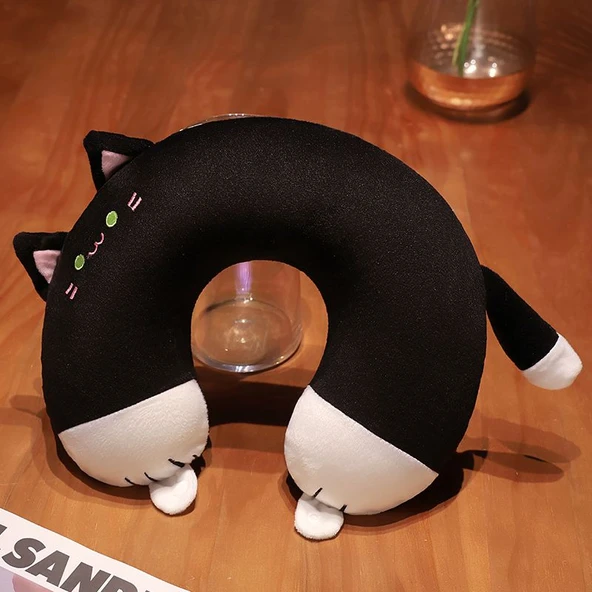 Çizgi Film Kedi Hafızalı Köpük U Şekilli Yastık - Siyah Kedi 30x28cm
