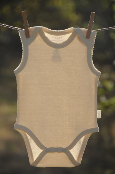 Naturaborn GOTS Organik Sertifikalı Kroşetalı Kolsuz Bebek Body - 2