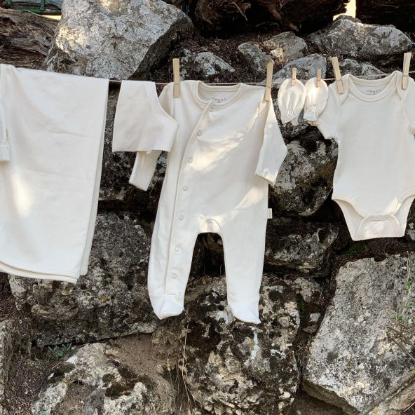 Naturaborn GOTS Organik Sertifikalı Yenidoğan Erkek Bebek Hastane Çıkışı Set - 9