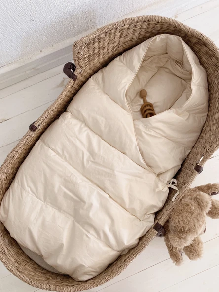 Naturaborn Kaz Tüyü Bebek Taşıma Kundağı Portbebe - Resim 7