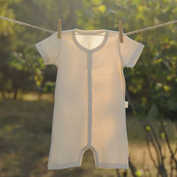 Naturaborn GOTS Organik Sertifikalı Kroşetalı Yarım Kollu Şort Paçalı Bebek Tulum - 8