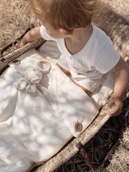 Naturaborn GOTS Organik Sertifikalı Kroşetalı Yarım Kollu Şort Paçalı Bebek Tulum - Resim 11