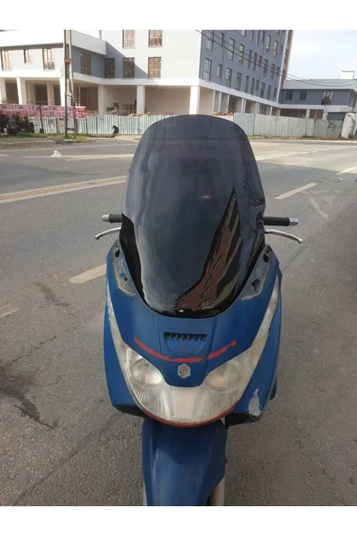 MOTOCAM Piaggio X8 200 Siperlik Ön Cam 2004 2006 Model 58cm Siyah Renkli 4mm
