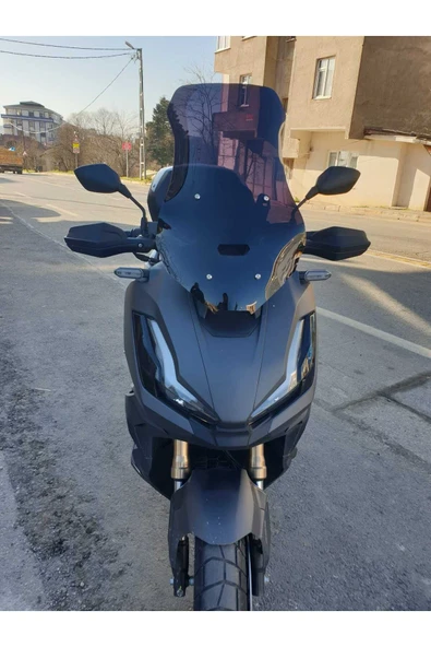 MOTOCAM Honda Adv 350 Siperlik Ön Cam 2023-2025 Model 60cm Siyah Renkli 4mm ORTA BOYLU CAM