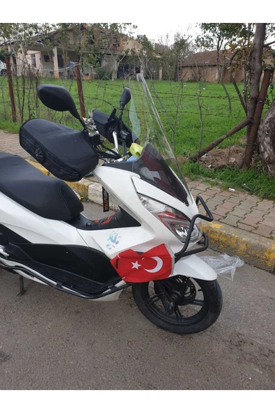 MOTOCAM Honda Pcx Siperlik Ön Cam 2014 2017 Model 65cm Şeffaf Renkli 4mm ORTA BOYLU CAM - 2