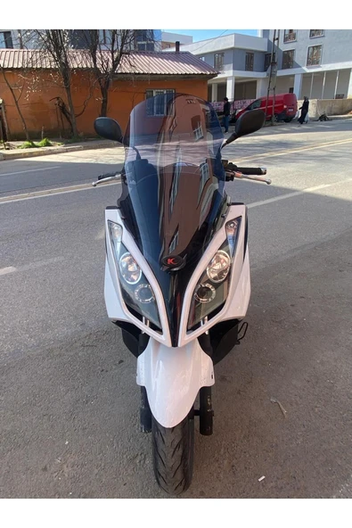 MOTOCAM Kymco Downtown 200 300 Siperlik Ön Cam 2011 2015 Model 67cm Füme Renkli 4mm