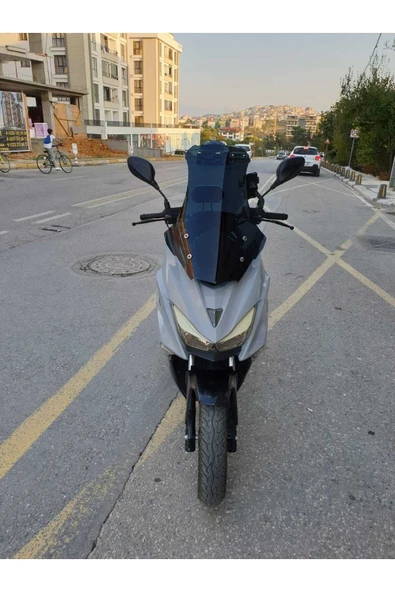 MOTOCAM Motolüx Mtx 125 Siperlik Ön Cam 2022-2025 Model 65cm Siyah Renkli 4mm ORTA BOYLU CAM