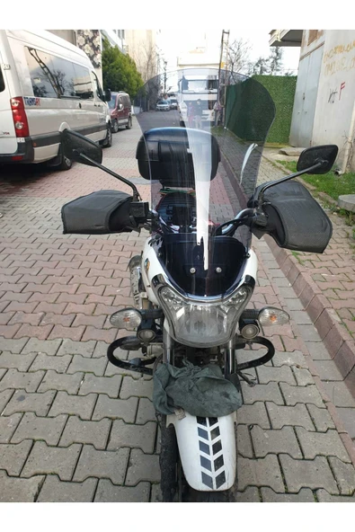 MOTOCAM Bajaj V15 Siperlik Ön Cam 2017 2018 Model 57cm Füme Renkli 4mm ORTA BOYLU CAM