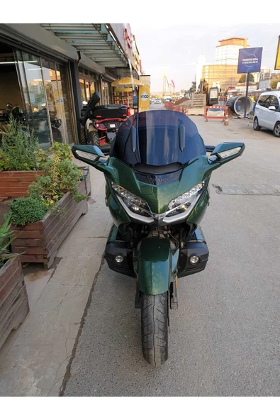 MOTOCAM Honda Goldwing Bagger Siperlik Ön Cam 2018 2023 Model 38cm Siyah Renkli 4mm ORTA BOYLU CAM