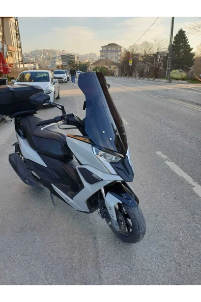 MOTOCAM Kymco Dink R 150 Siperlik Ön Cam 2023-2025 Model 77cm Siyah Renkli 4mm - 2