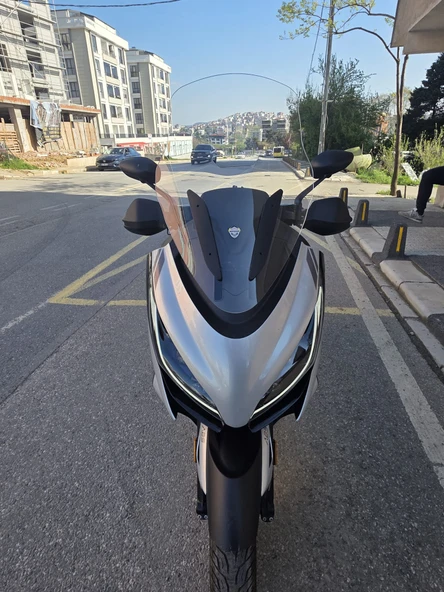 MOTOCAM Zontes ZT 250 T-E Siperlik Ön Cam 2023-2025 Model 73cm Şeffaf Renkli 4mm