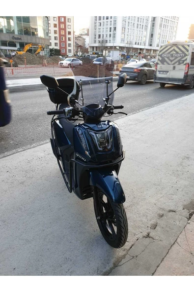 MOTOCAM Yuki Gentle 50 110 Siperlik Ön Cam 2025 Model 44cm Füme Renkli 4mm APARATSIZDIR - 3