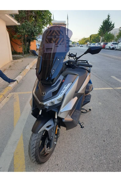 MOTOCAM Voge SR3 Siperlik Ön Cam 2023-2025 Model 63cm Siyah Renkli 4mm - 2