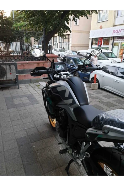 MOTOCAM Kove 510 X Siperlik Ön Cam 2025 Model 53cm Şeffaf Renkli 4mm - 3