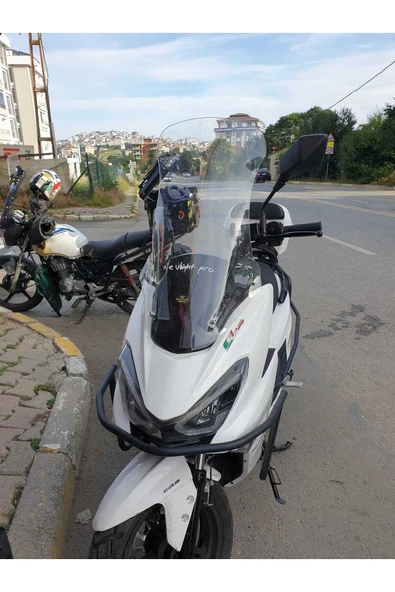MOTOCAM Küba Newlight PRO Siperlik Ön Cam 2023-2025 Model 75cm şeffaf füme Renkli 4mm UZUN CAM - 3