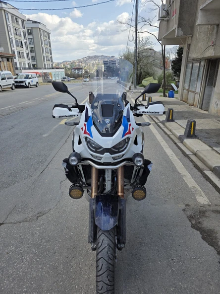 MOTOCAM Honda Africa twin CRF 1100 L4 Ön Cam 2023-2025 Model 54cm Şeffaf Renkli 4mm UZUN VE GENİŞ