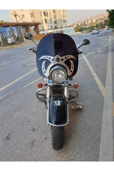 MOTOCAM Suzuki V-VL-C Siperlik Ön Cam 2001-2013 Model 61cm Siyah Renkli 4mm APARAT GÖNDERİLMEYECEKTİR