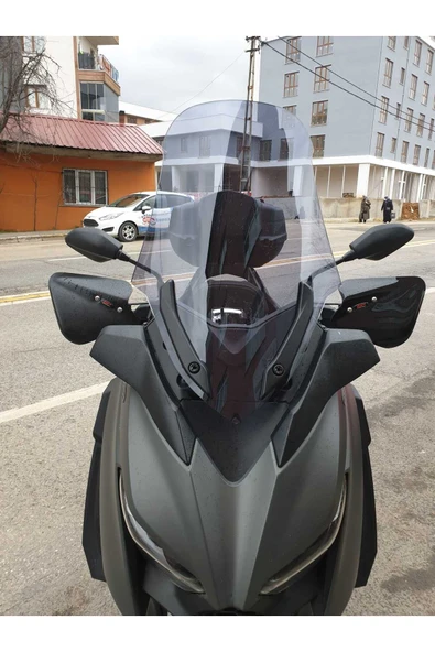MOTOCAM Yamaha Xmax 250 Siperlik Ön Cam 2018 2022 Model 65cm Füme Renkli 4mm ORTA BOYLU CAM