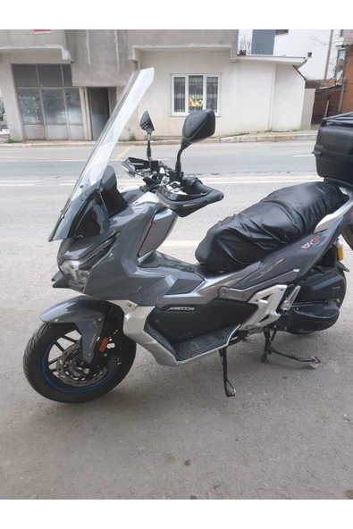 MOTOCAM RKS Freccia 150 Siperlik Ön Cam Alt Siyah 2022-2025 Model 75cm Şeffaf Renkli 4mm UZUN CAM - 2