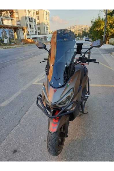 MOTOCAM RKS Newlight 125 Siperlik Ön Cam 2021-2022 Model 65cm Siyah Renkli 4mm PRO MODELE UYMAZ - 3