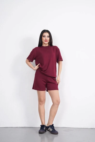 Lucky Life Kadın  Yumuşak Dokulu Kumaş Bisiklet Yaka T-shirt Kısa Şort İkili Takım - Bordo