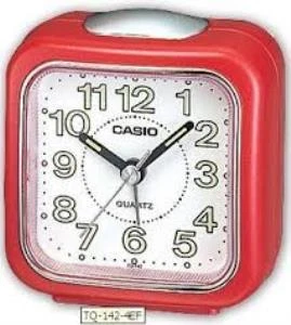 CASIO TQ-142-4DF ALARMLI KIRMIZI KARE MİNİ ÇALAR MASA SAATİ