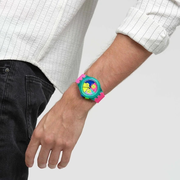 Swatch SUSG408 Erkek Kol Saati - Resim 4