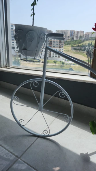 Dekoratif Metal Bisiklet Şeklinde Saksılık - Beyaz  3'lü Çiçeklik Standı