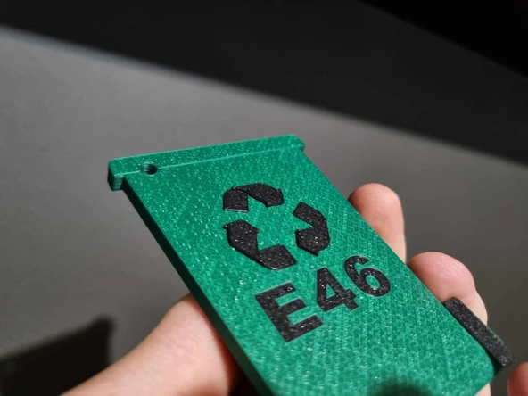 Byr BMW E46 Sırt Çantası Kolye Keyasyonu (Plastik Aparattır!!!) 3D - 5