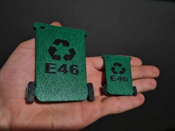 Byr BMW E46 Sırt Çantası Kolye Keyasyonu (Plastik Aparattır!!!) 3D