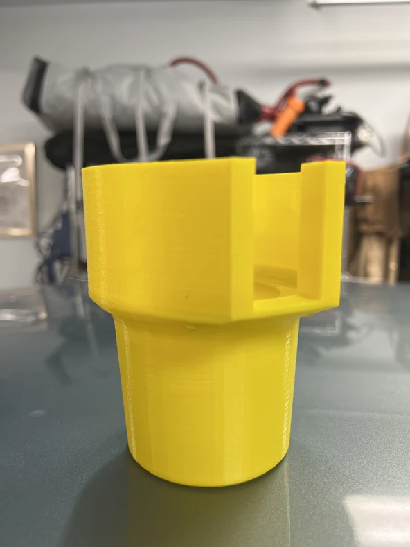 Byr Araba kupa adaptörü / büyük fincan tutucu (kompakt araba) (Sadece Plastik Aparattır!!!) 3D - 3