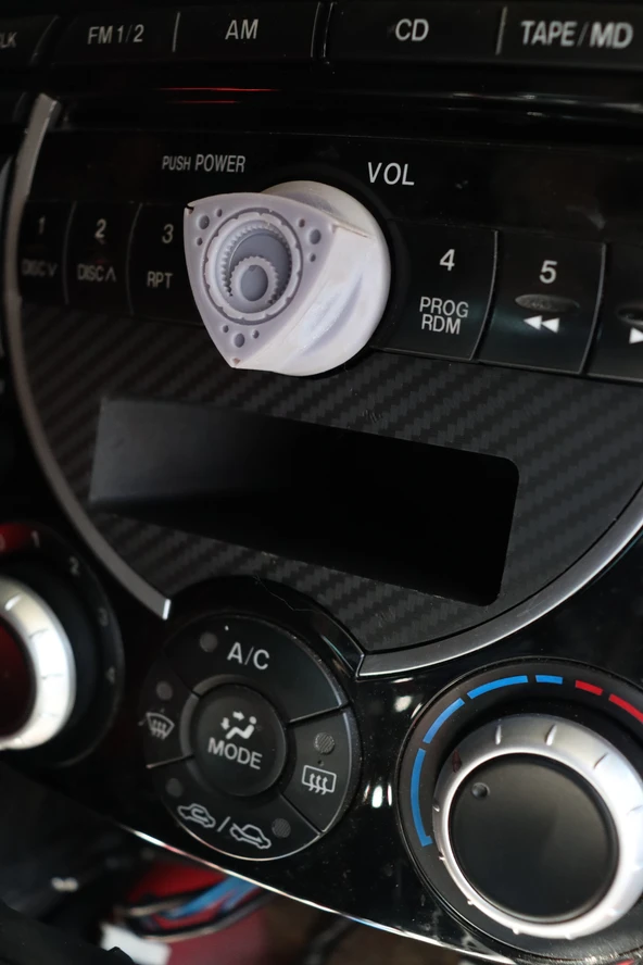 Byr RX -8 - Kaset Yuvası Telefon Tutucu / Düz Kapak (Sadece Plastik Aparattır!!!) 3D - 2