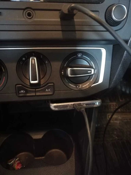 VW Saveiro Basit Telefon Sahibi (Plastik Aparattır!!!)