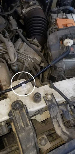 Honda CR-V 4. Nesil Kaput Çubuk Tutucu Klibi (Plastik Aparattır!!!)