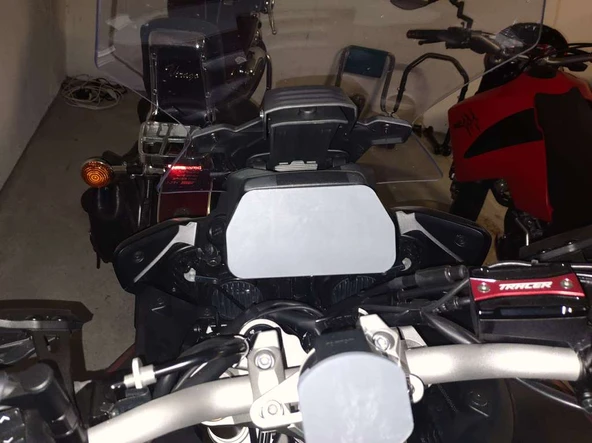 Byr Yamaha Tracer 900 900gt Gösterge Tablosu Kapak Suncover (Sadece Plastik Aparattır!!!) 3D ürün görseli