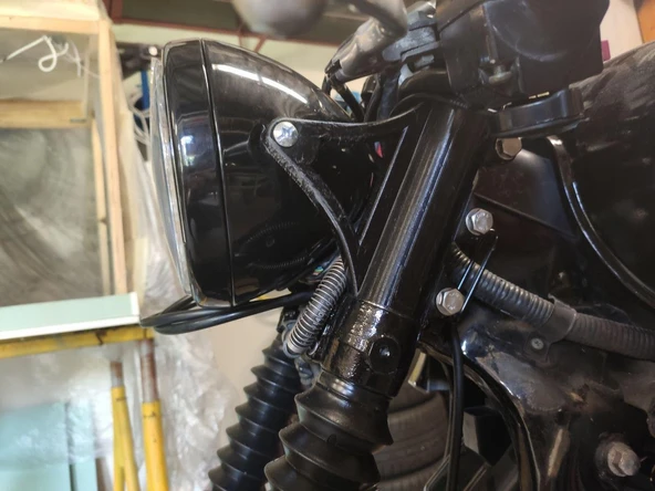 Byr Motosiklet far braketi (Sadece Plastik Aparattır!!!) 3D - 3