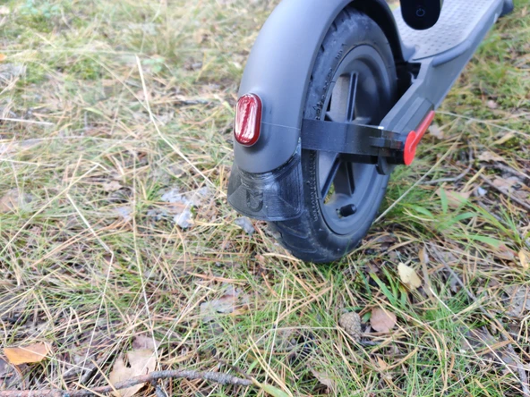 Byr Xiaomi M365 Ön ve Arka Çamurlar (Sadece Plastik Aparattır!!!) 3D - 2