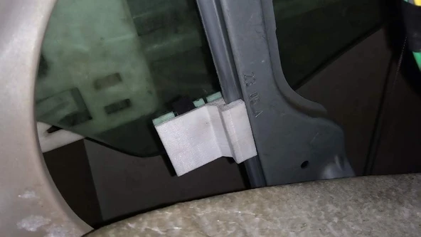 Renault Modus Elektrikli Pencere Kaydırıcı / Klip Değiştirme Parçası (Plastik Aparattır!!!)